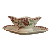 Gravy boat