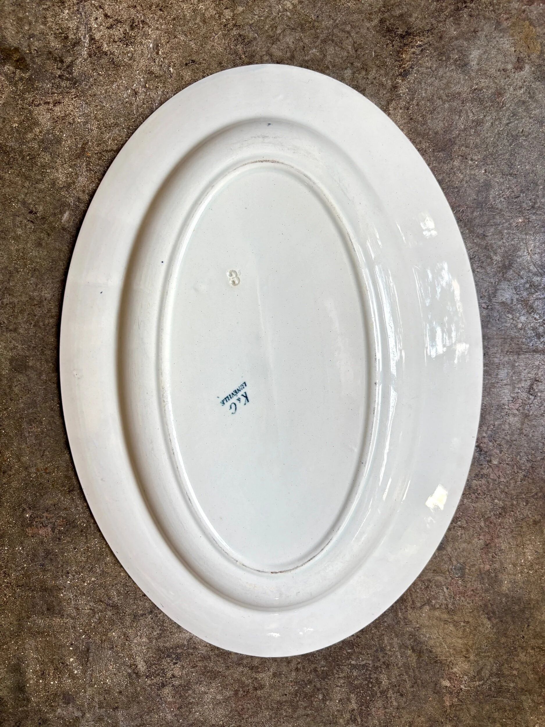 Large oval dish Lunéville in blue ironstone, "Tulip" service.