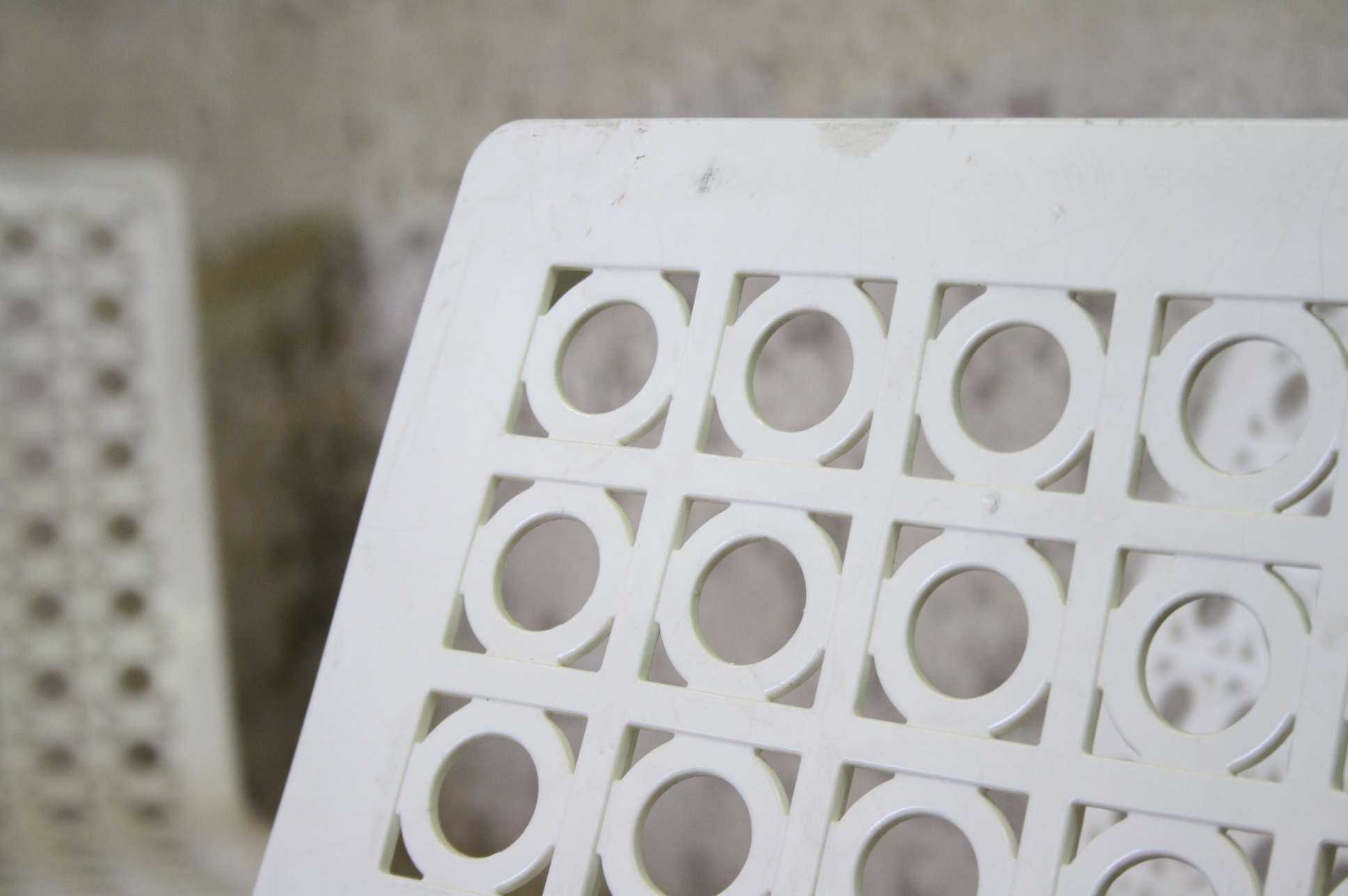 Set of five vintage patio chairs