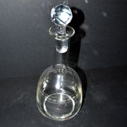 Carafe ancienne gravée frise de laurier 1900