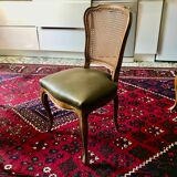 Suite de 4 chaises de style louis XV cannées assises en sky vert