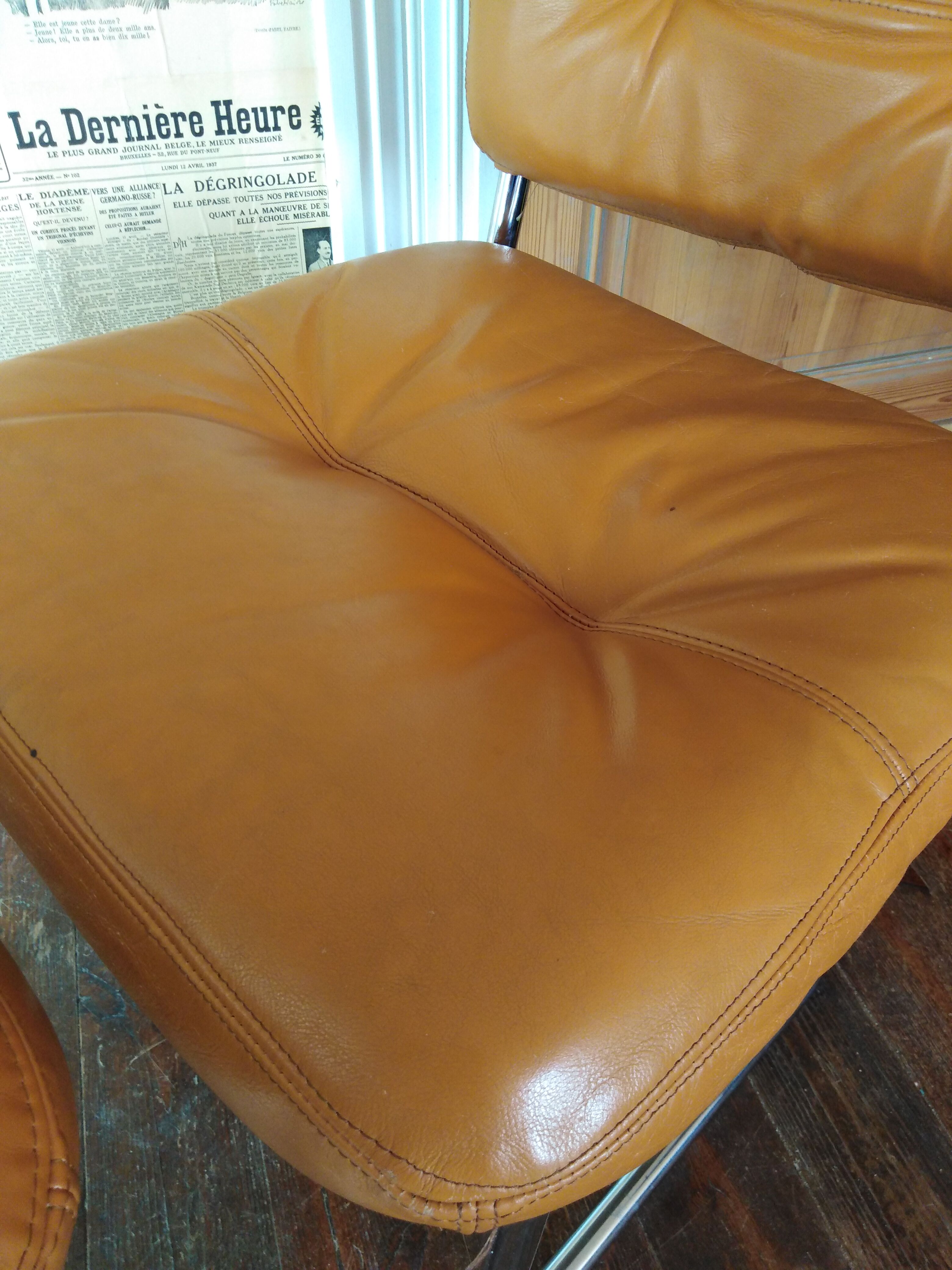 Two chairs, roche bobois, 70s