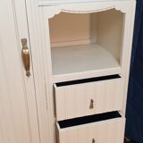 Asymmetrical cabinet