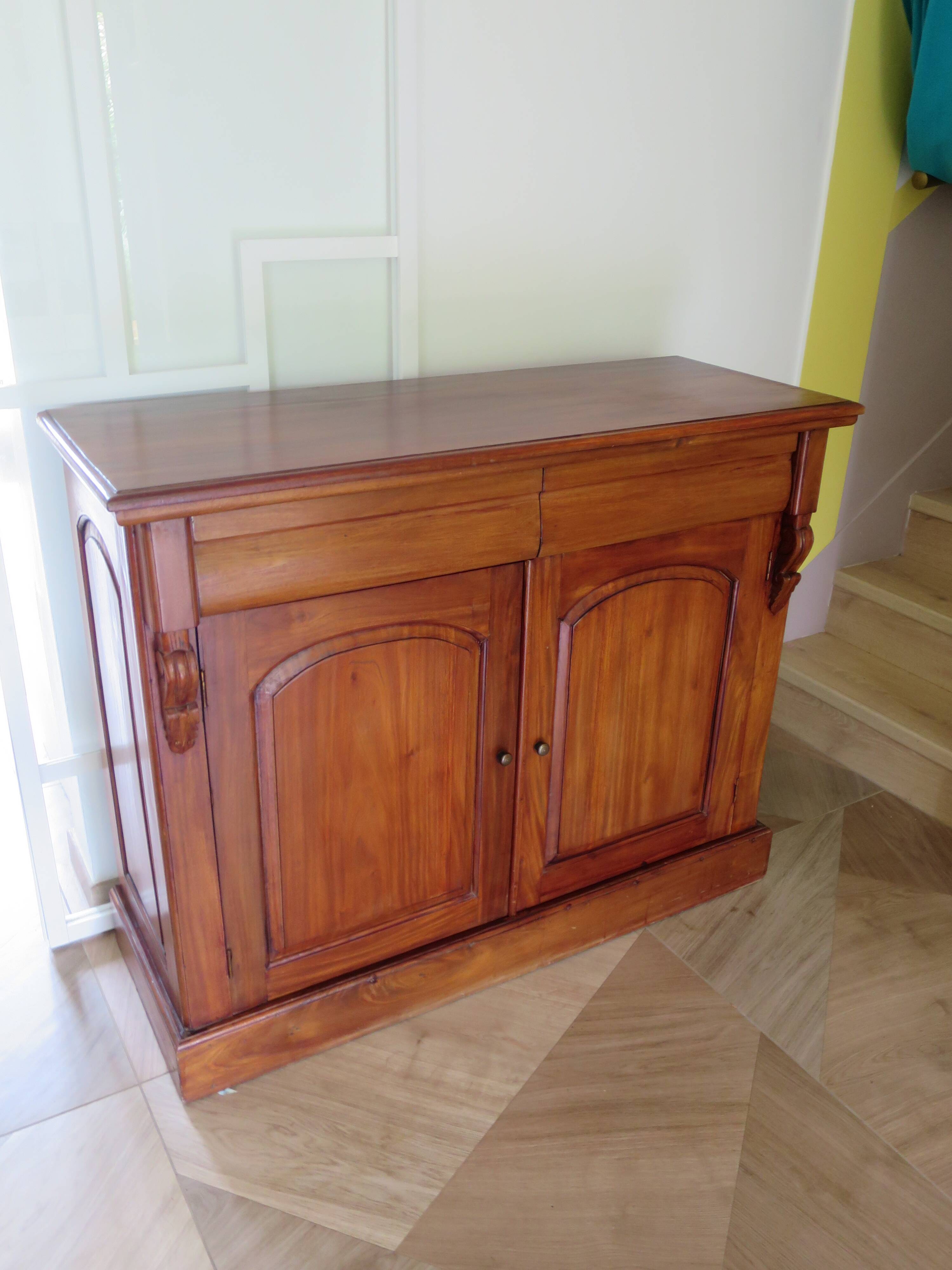 Rare mahogany buffet 2 doors-2 drawers - English style - Sideboard -Kareen Mausfield