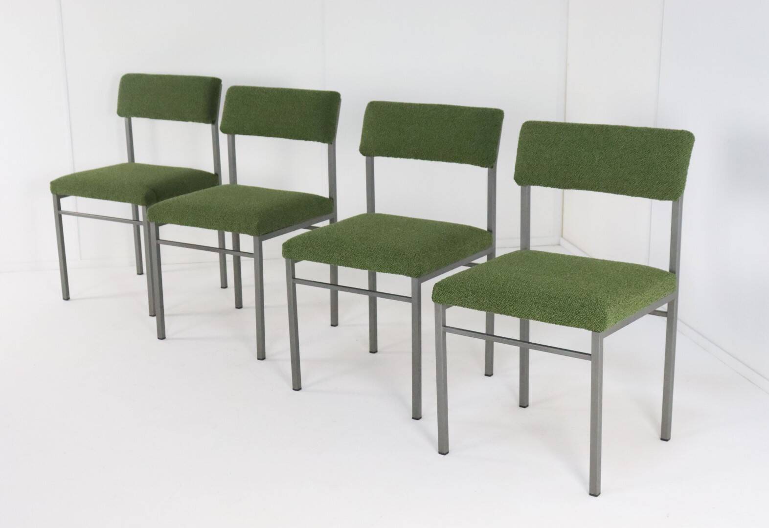 Set van 4 vintage stoelen 'Traunraut'