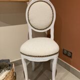 Dressing table chair