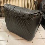 Vintage Black Leather Sofa Design Circa 1980