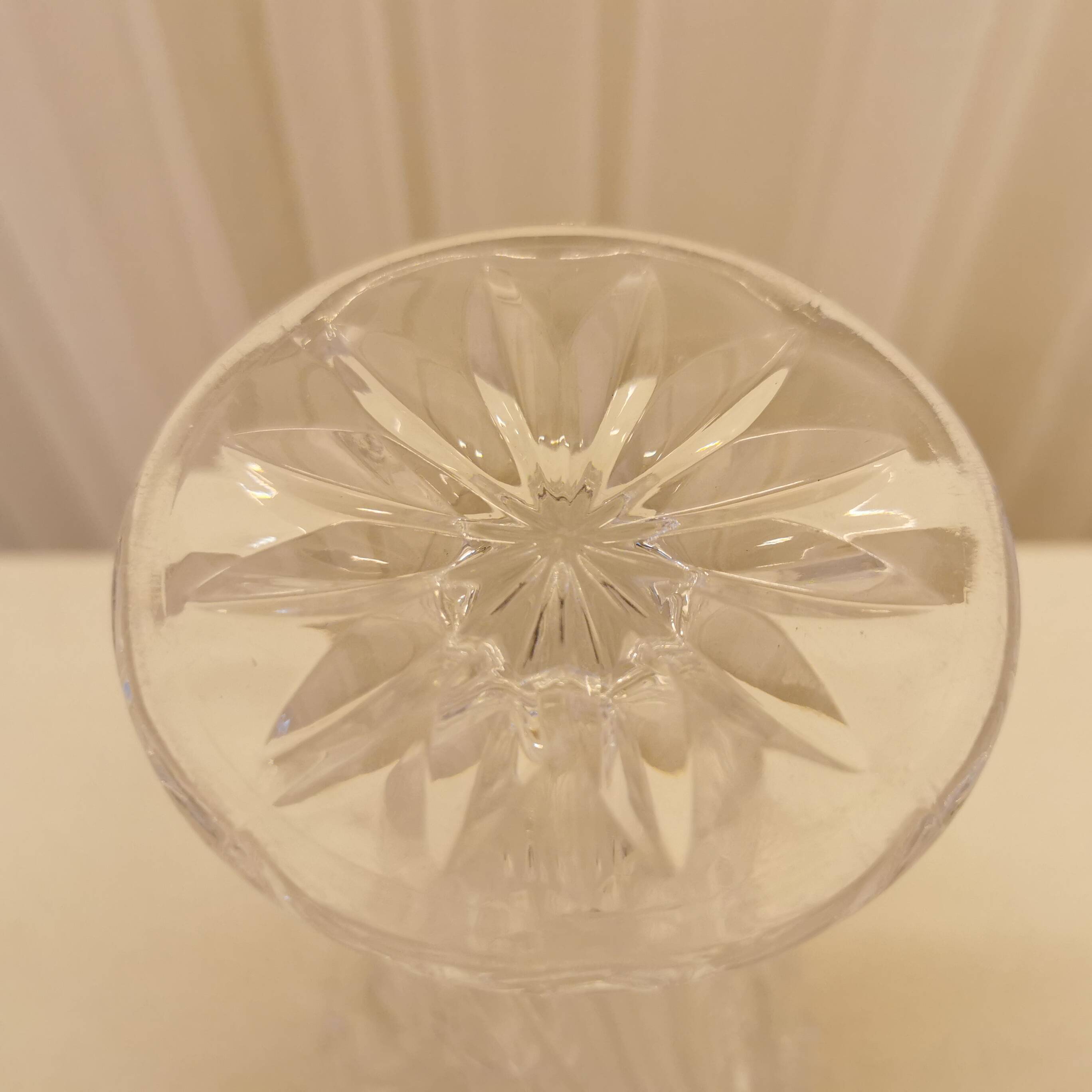 Chiseled crystal vase