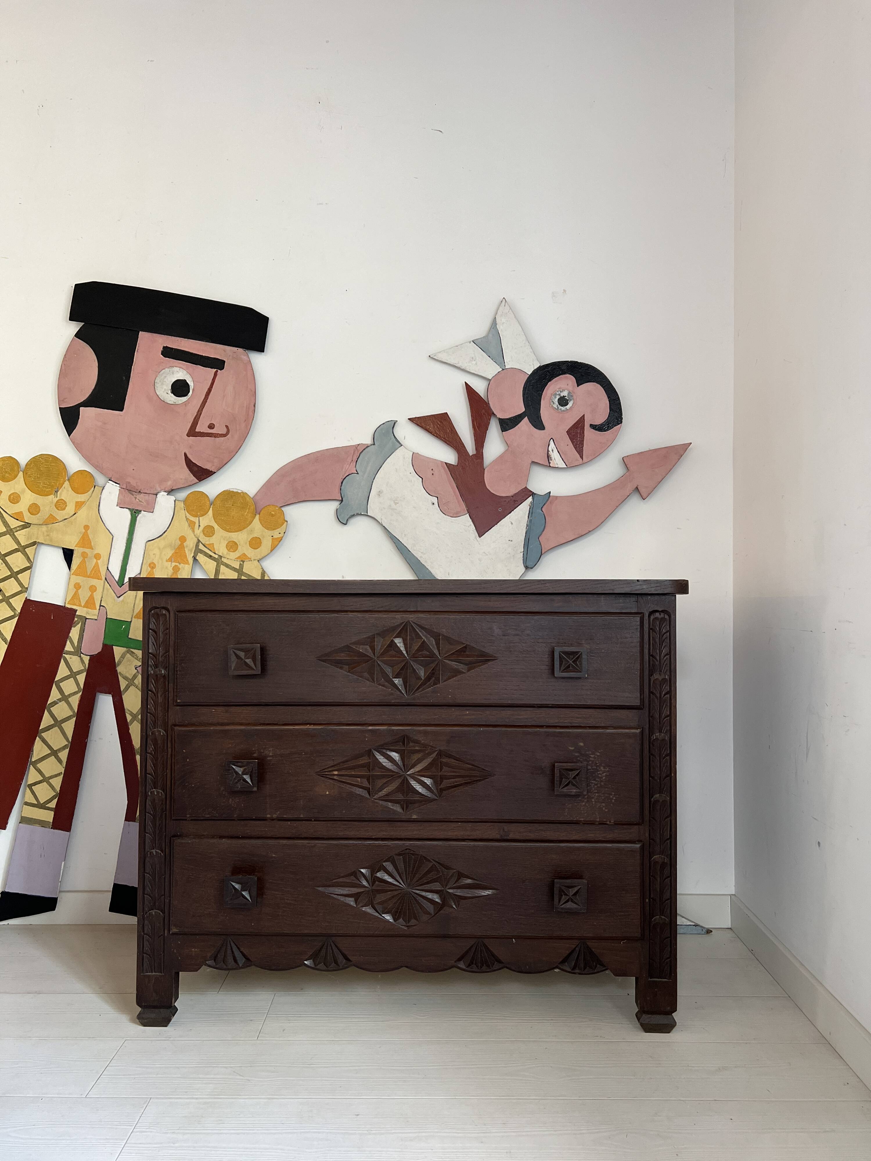 Commode Basque