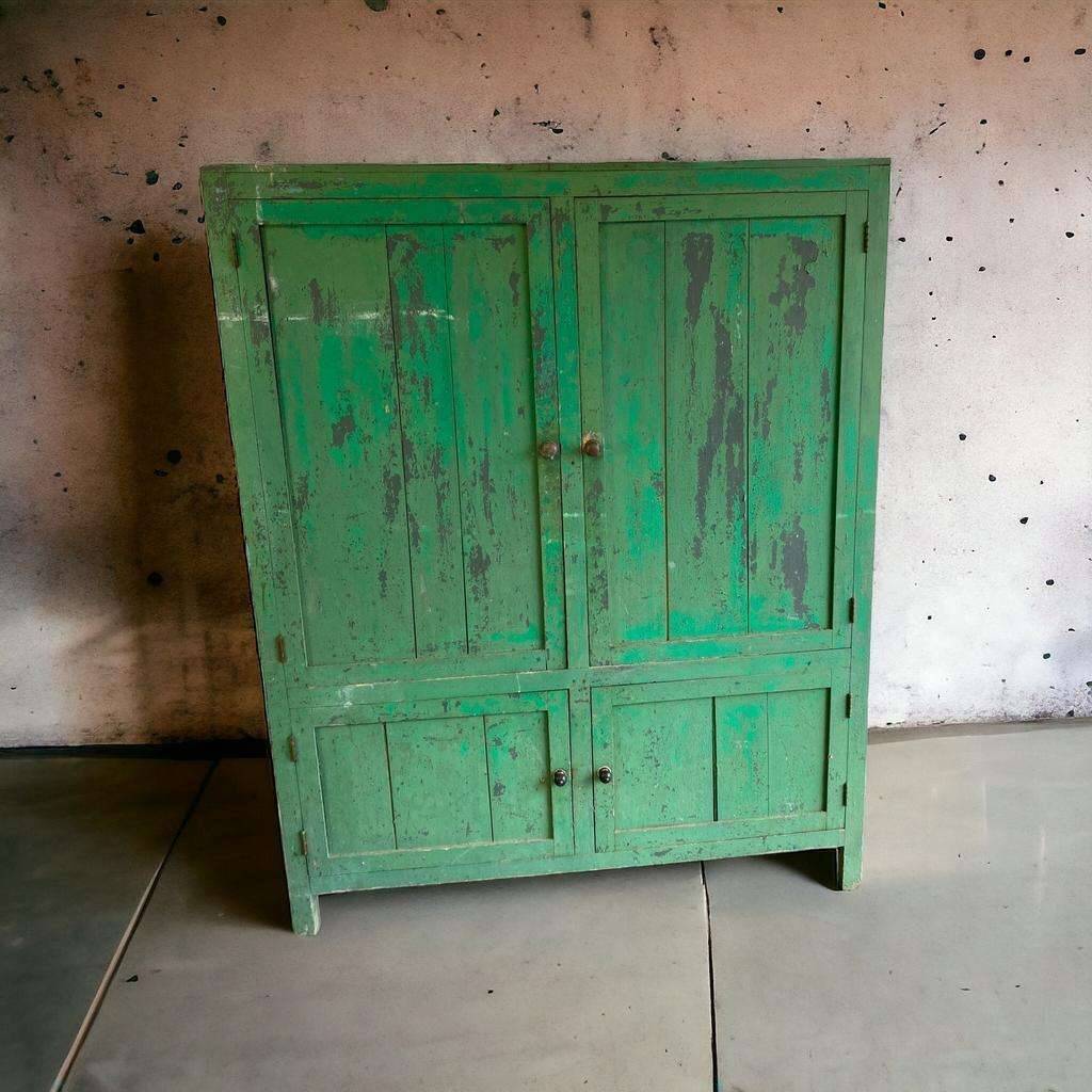 Armoire / placard / armoire brocante vintage vert menthe
