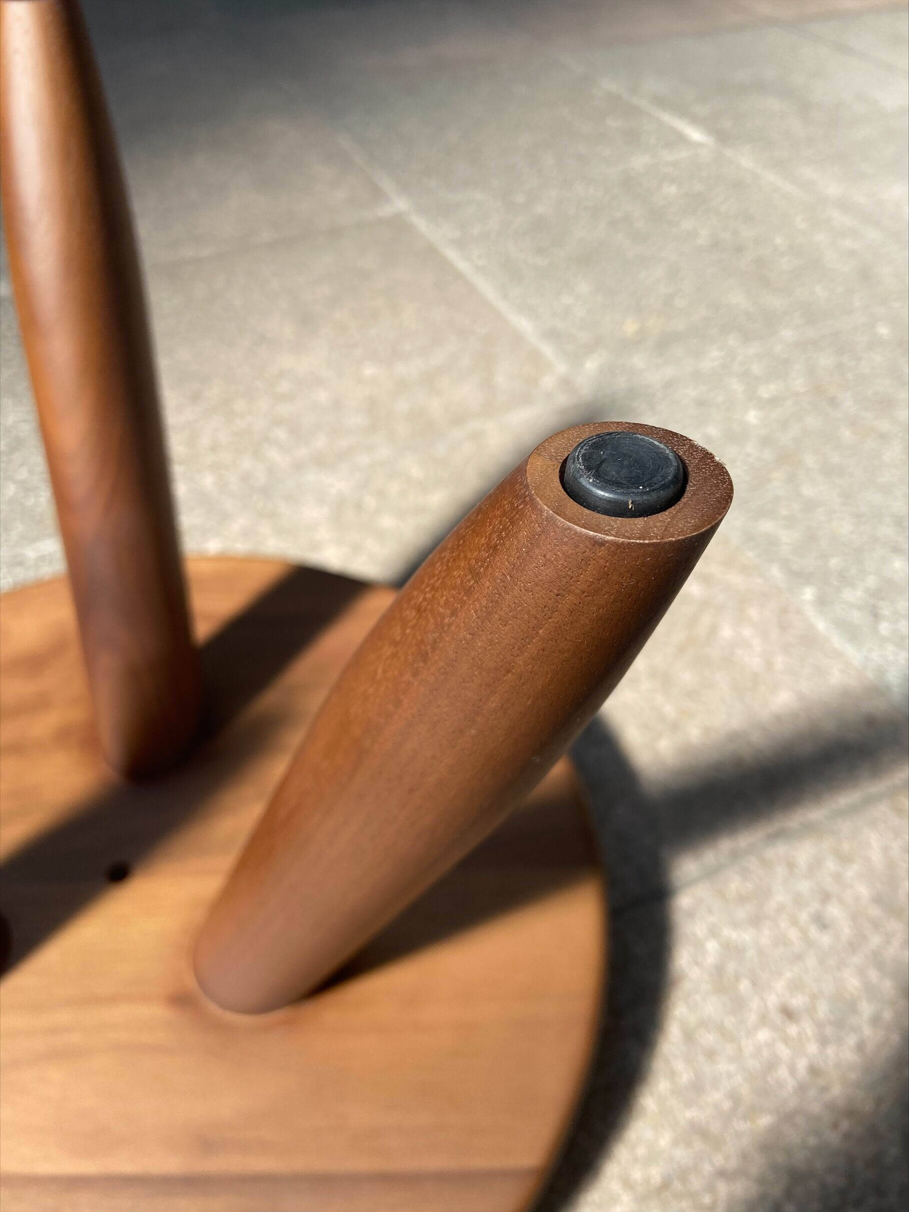 Low shepherd stool by Charlotte Perriand, edition Cassina