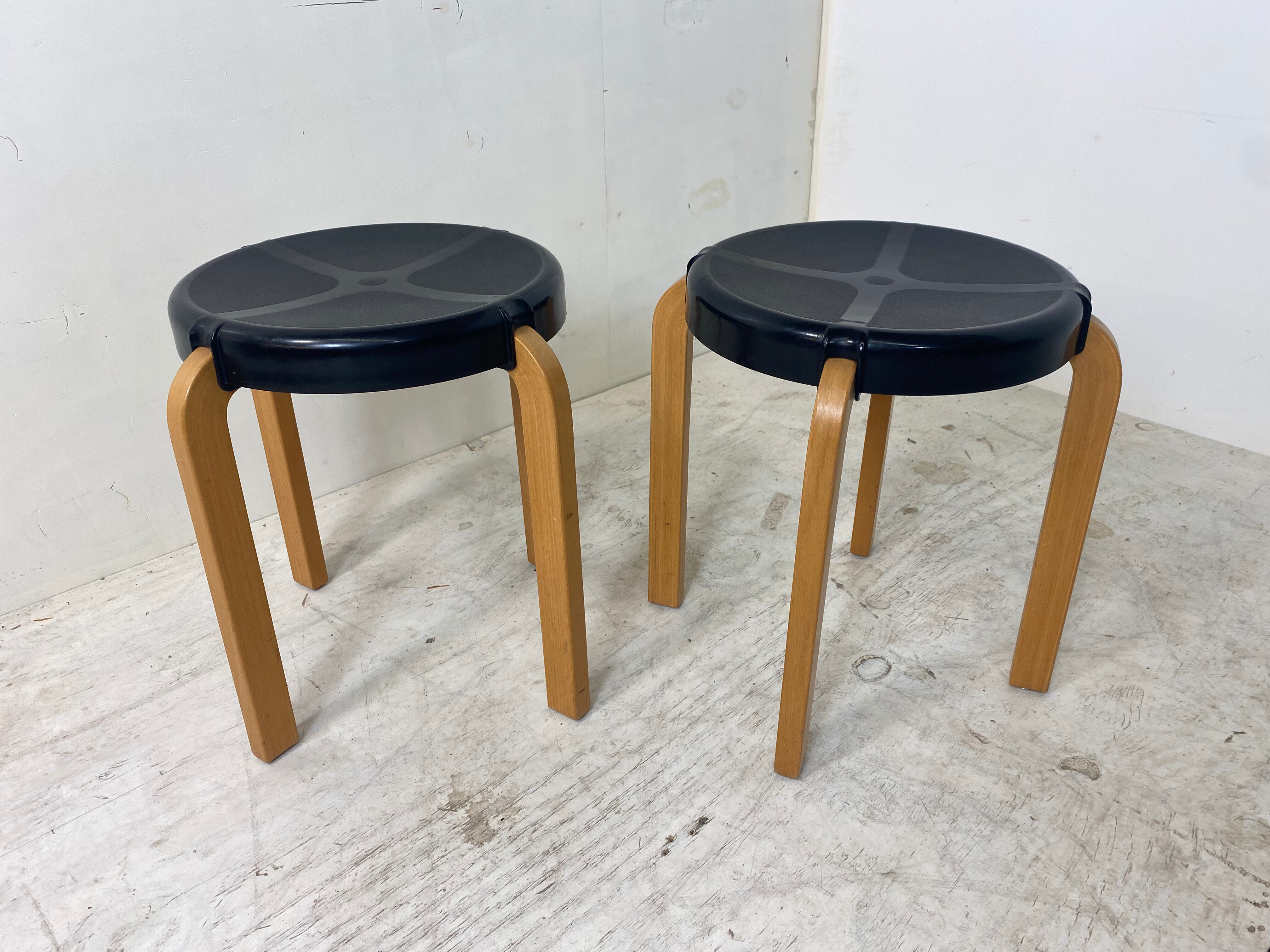 Tabourets vintage de style scandinave de Kembo, années 1970, Ensemble de 2