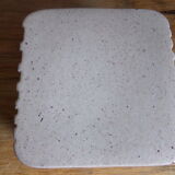 Square-shaped enamelled sandstone box