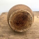 Bouteille ancienne ou jarre en terre cuite