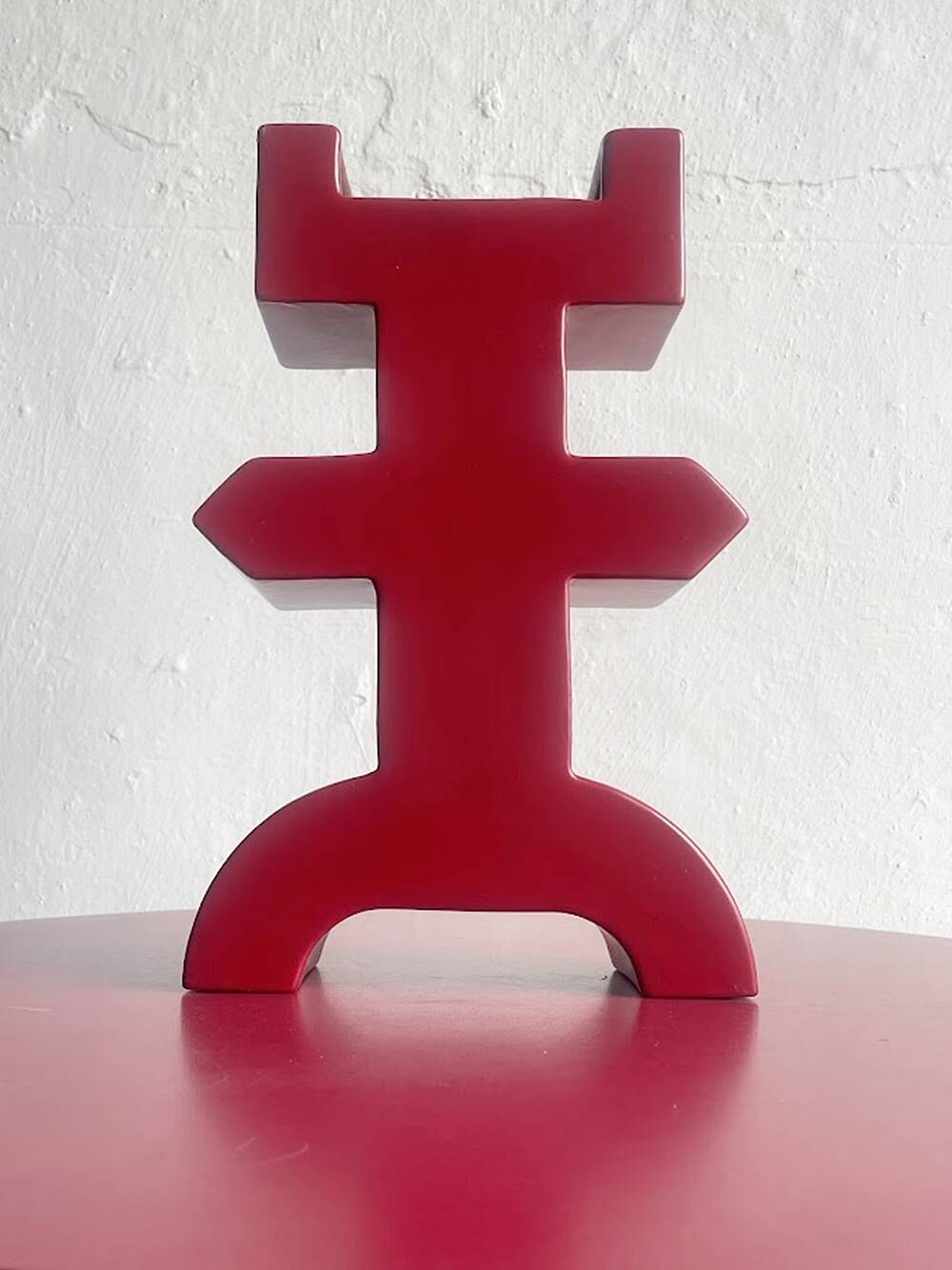 Memphis Milano “Maya” ceramic vase by Florio, 1990s