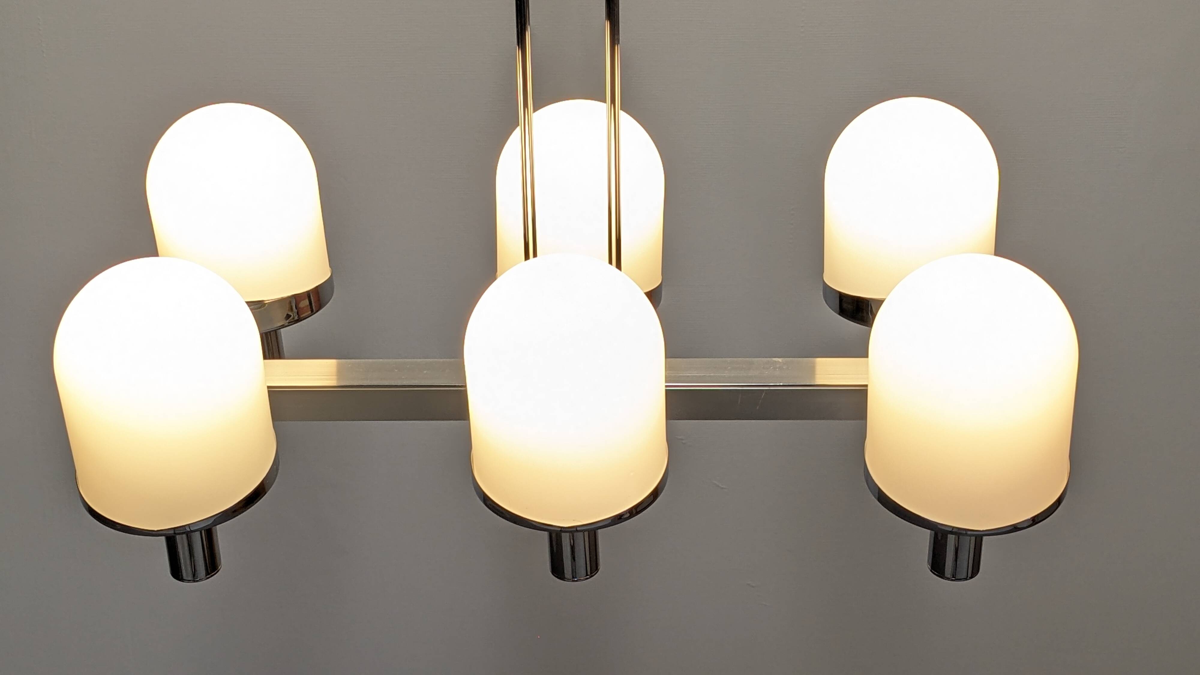 Space Age chandelier with 6 lights in white sandblasted opalines from the 60s/70s