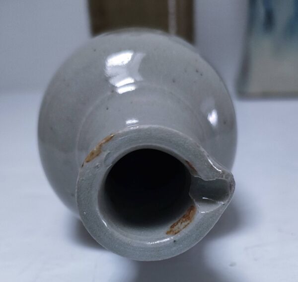 Trois céramiques soliflores vintage