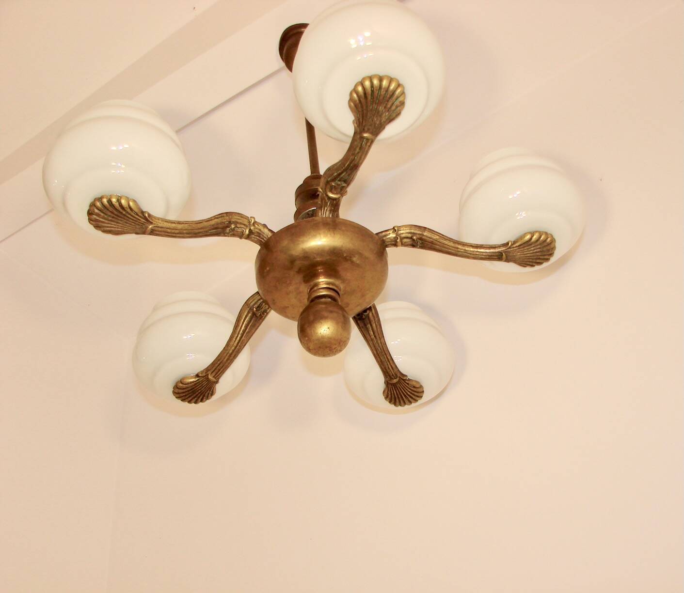 1930s-1940s chandelier – brass and glass, 5 x E27
