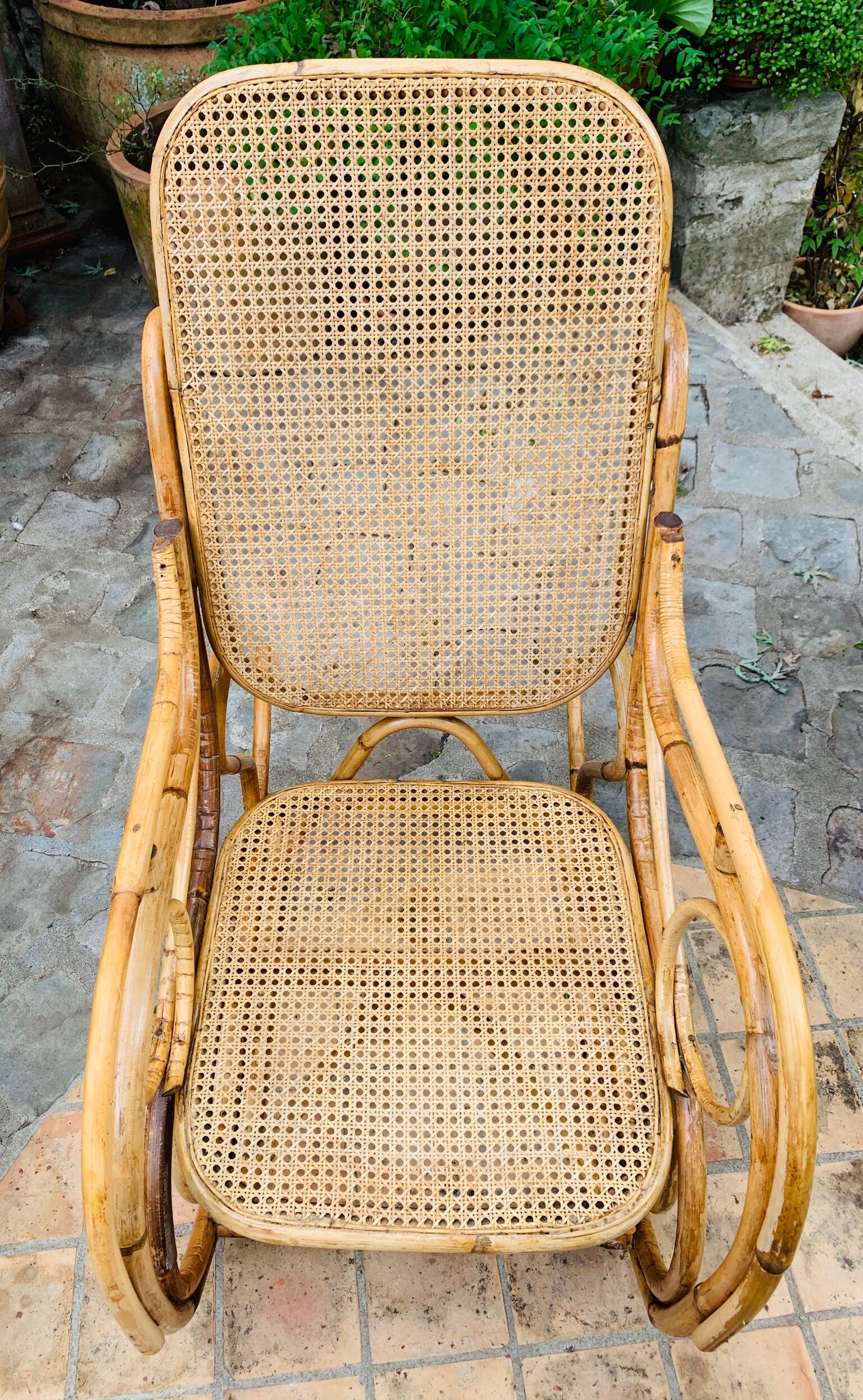 Vintage rocking-chair