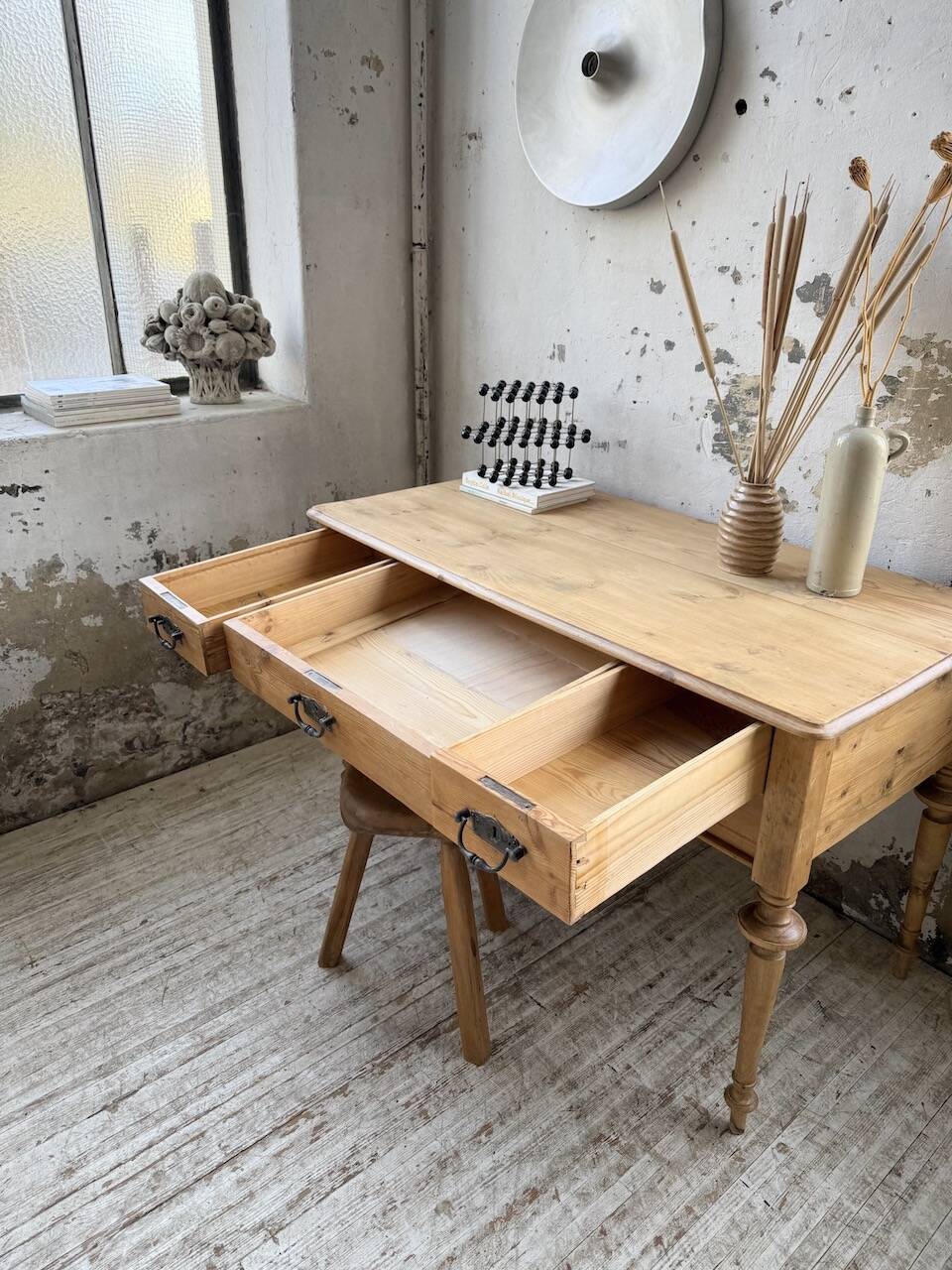 Blonde walnut desk and pine top 1900