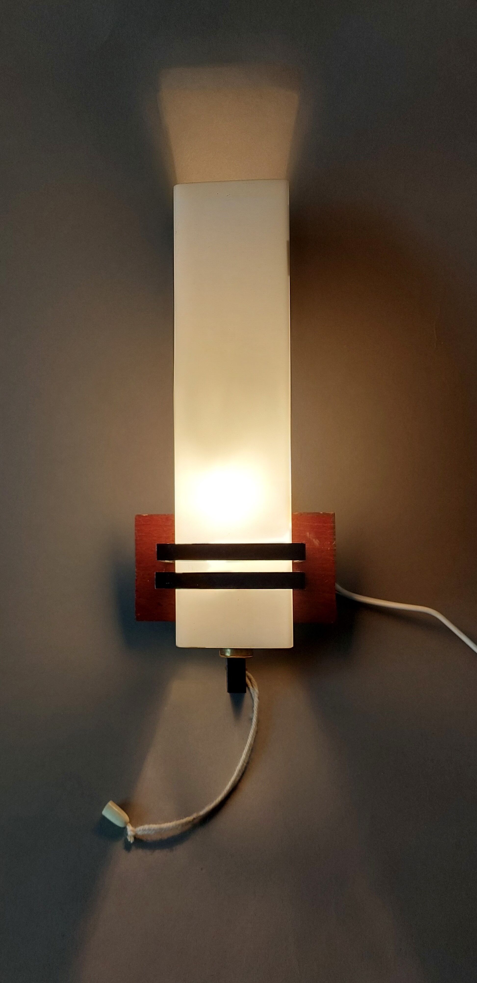 Modernist wall lamp teak, opaline and black metal 1960