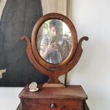 Mini dressing table