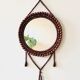Miroir mural vintage en perles de bois
