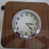 Electric wall clock in formica - 1950s