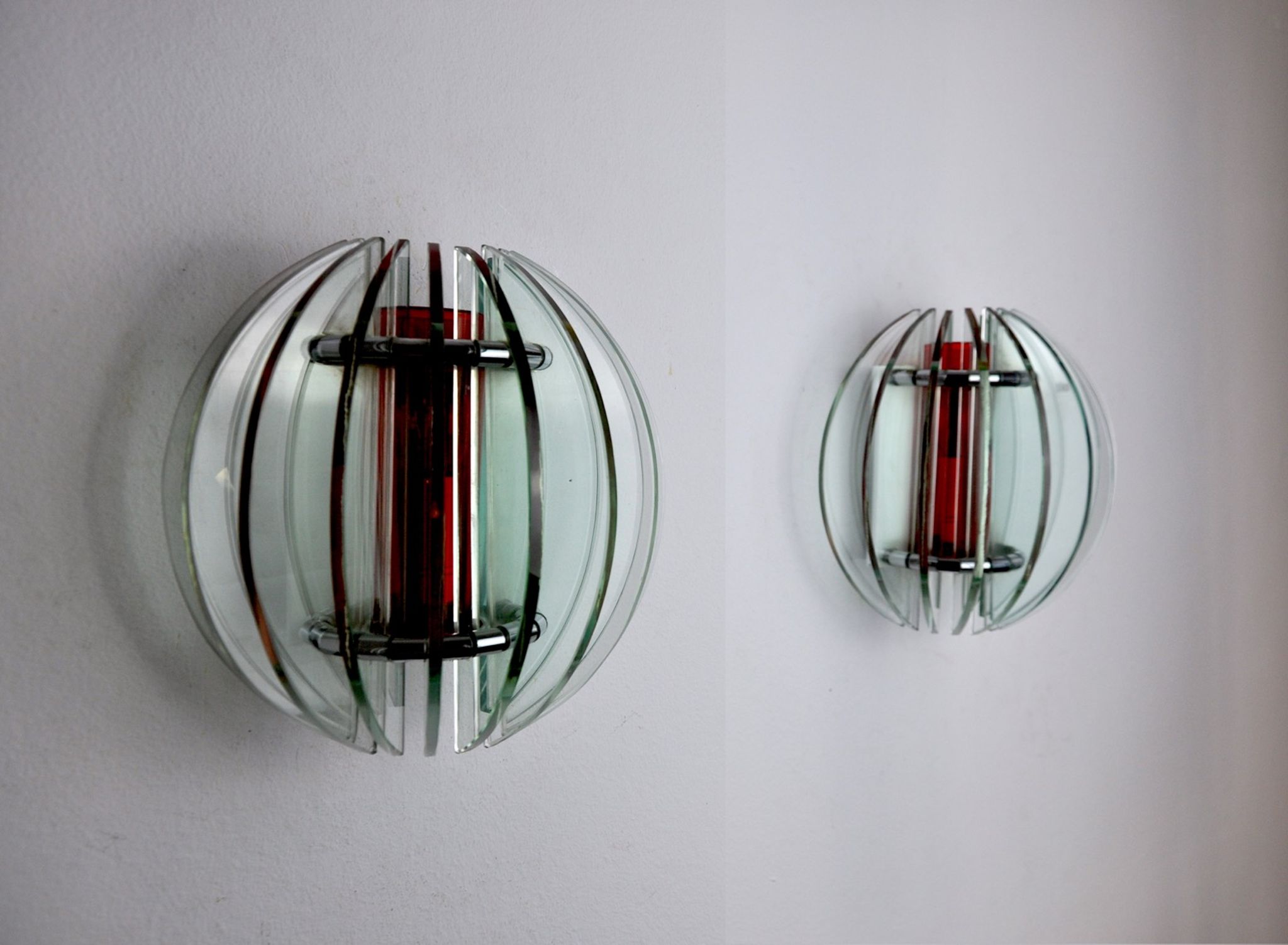 Paire d'appliques Veca bicolore, Italie, 1970