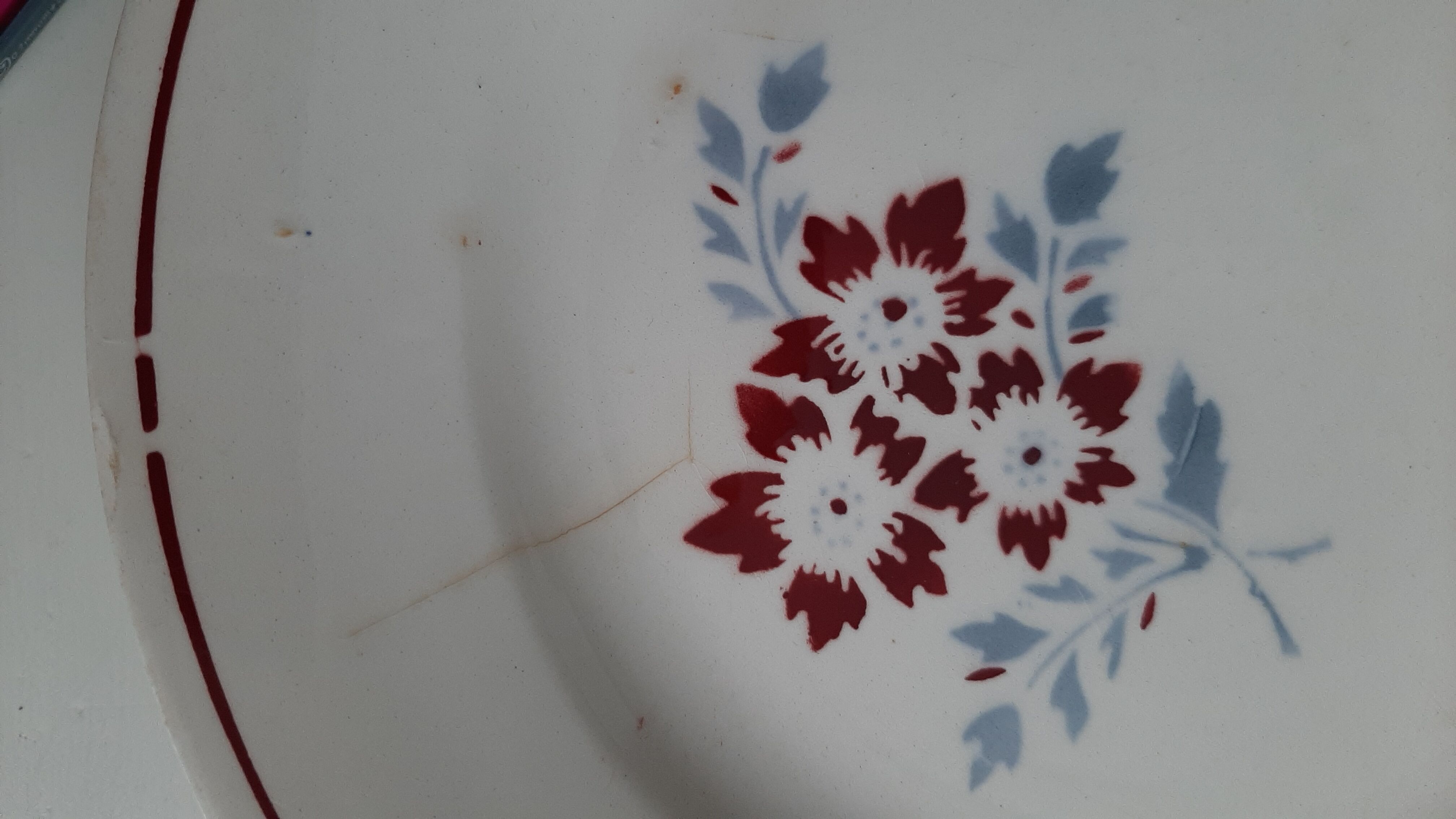 Lot of 5 retro plates