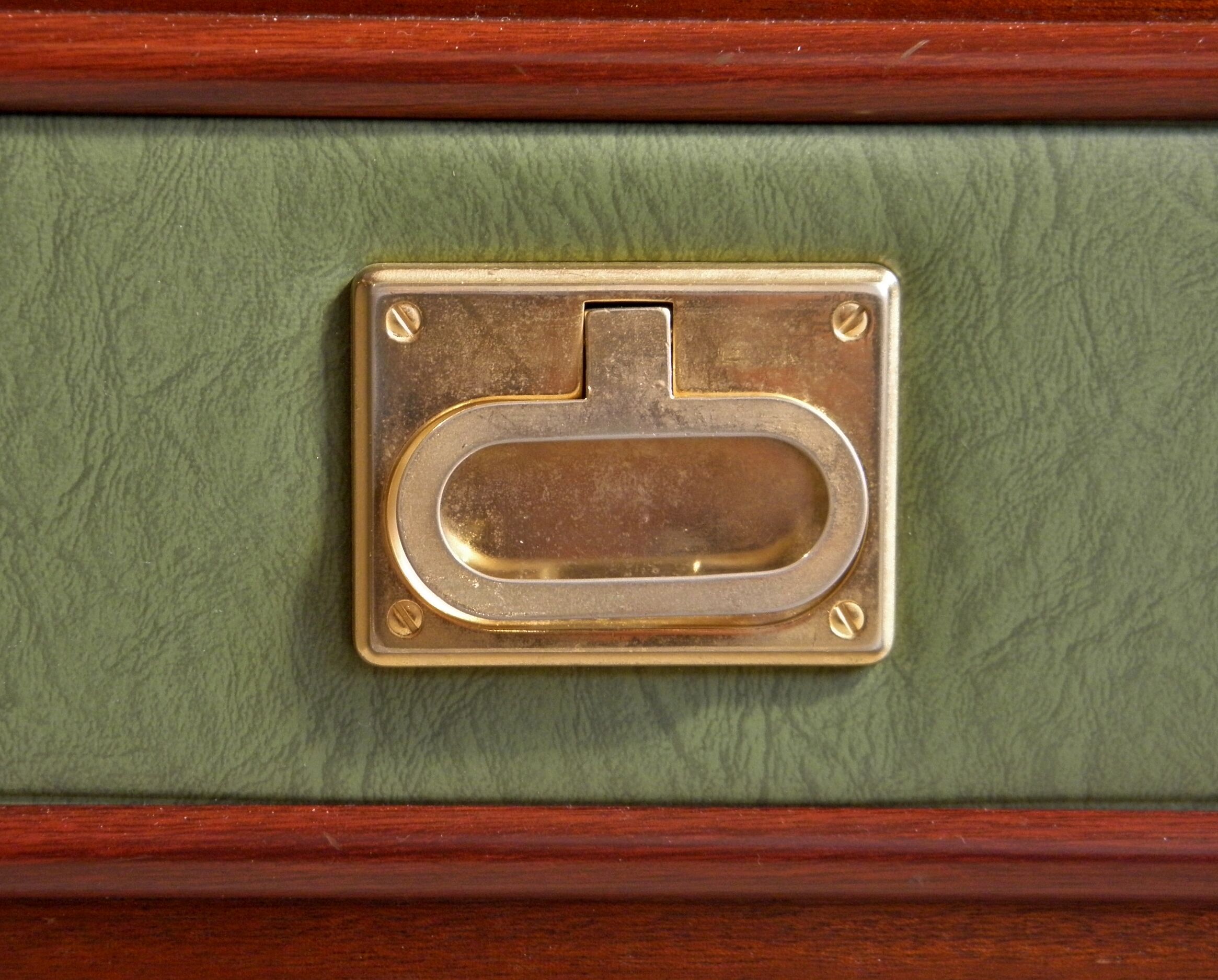 ANNEES 70 BOAT STYLE BEDSIDE