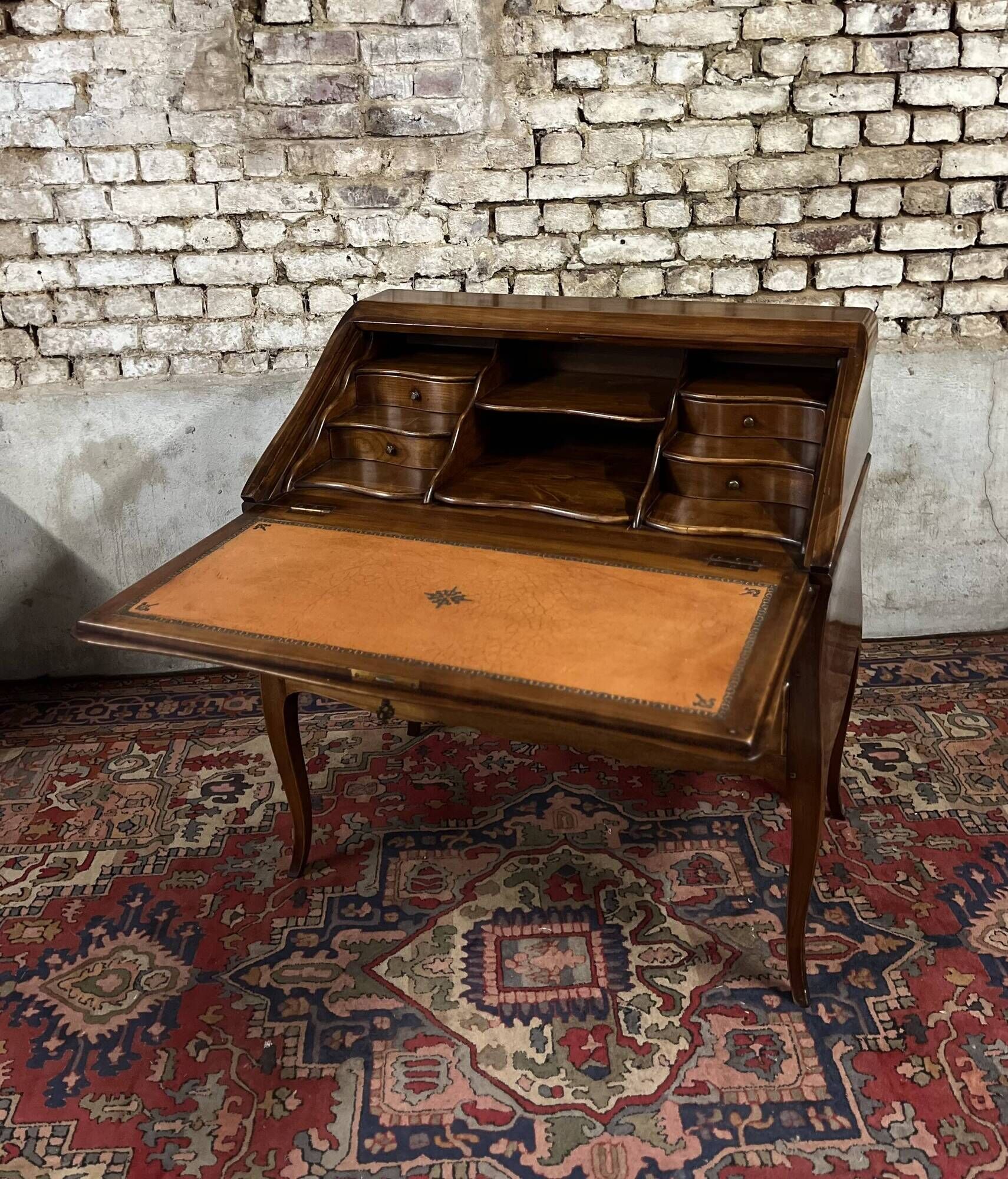 Sloping desk in natural wood and flower marquetry in louis xv style stamped mailfert
