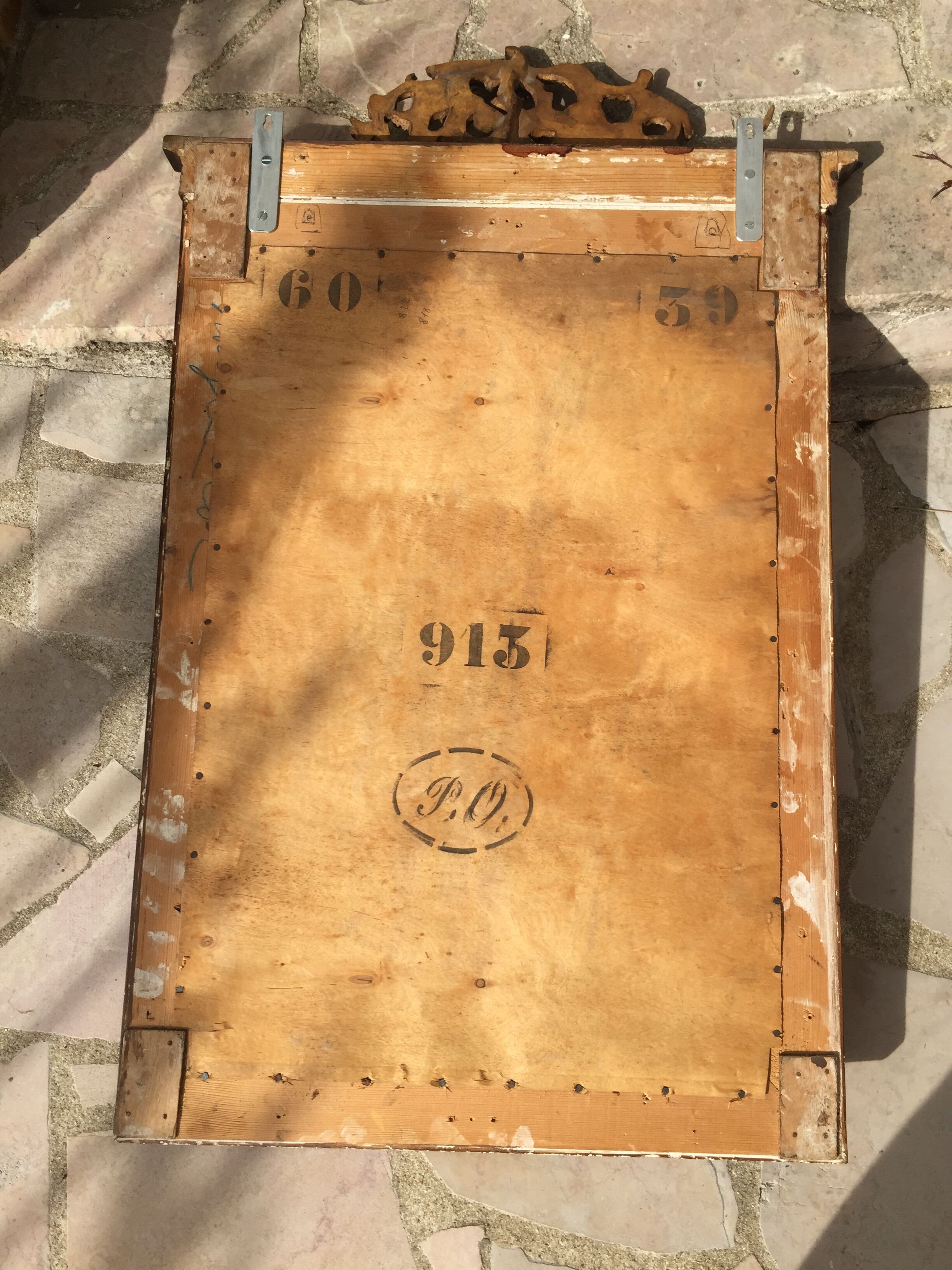 Antique mirror in gilded wood 96 x 58.5 cm