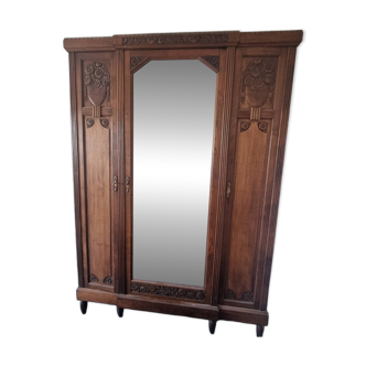 Art Nouveau wardrobe from 1900/1910