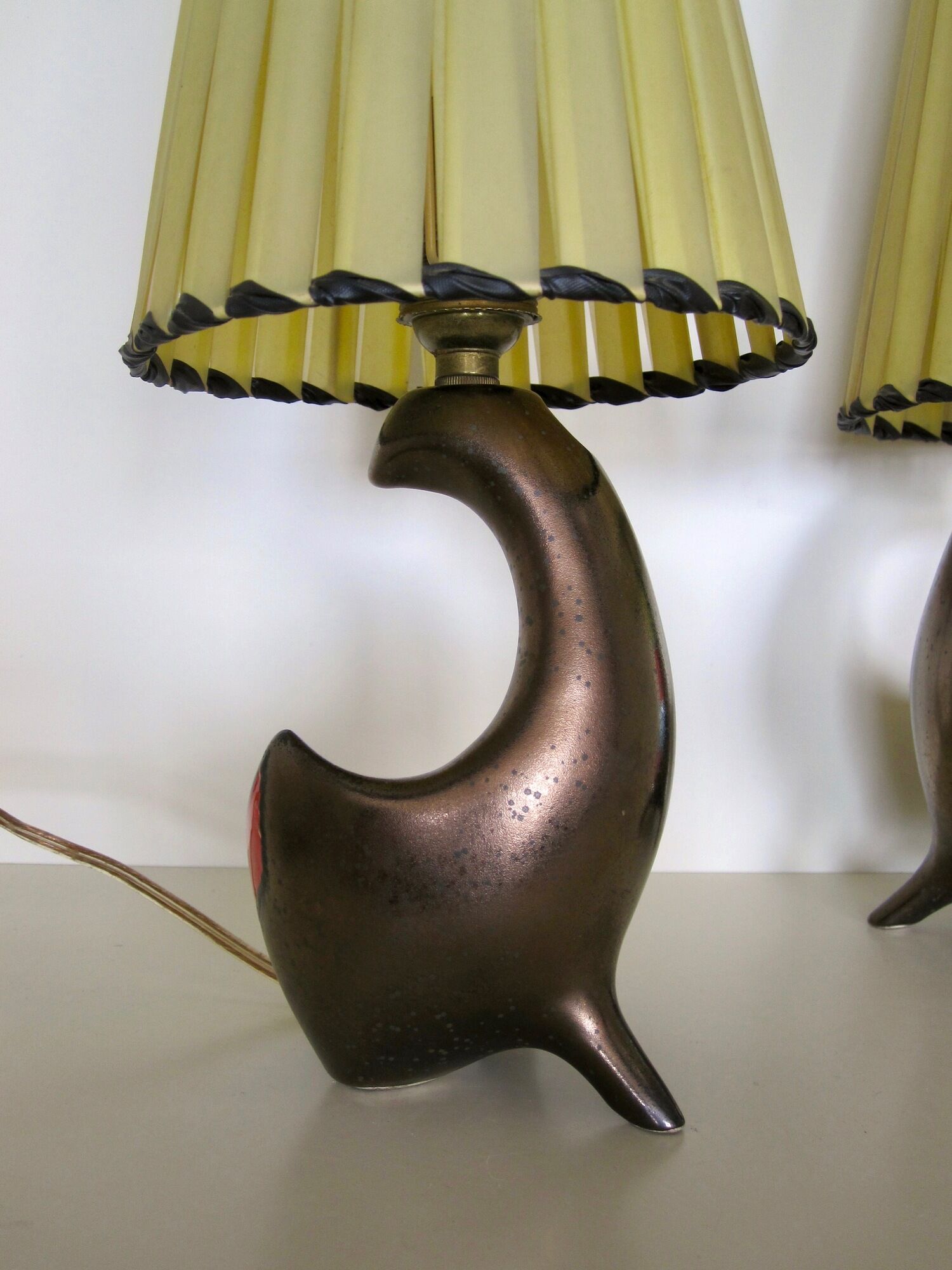 Pair of ceramic tripod lamps from the 50s