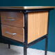 Bureau enfant formica marron