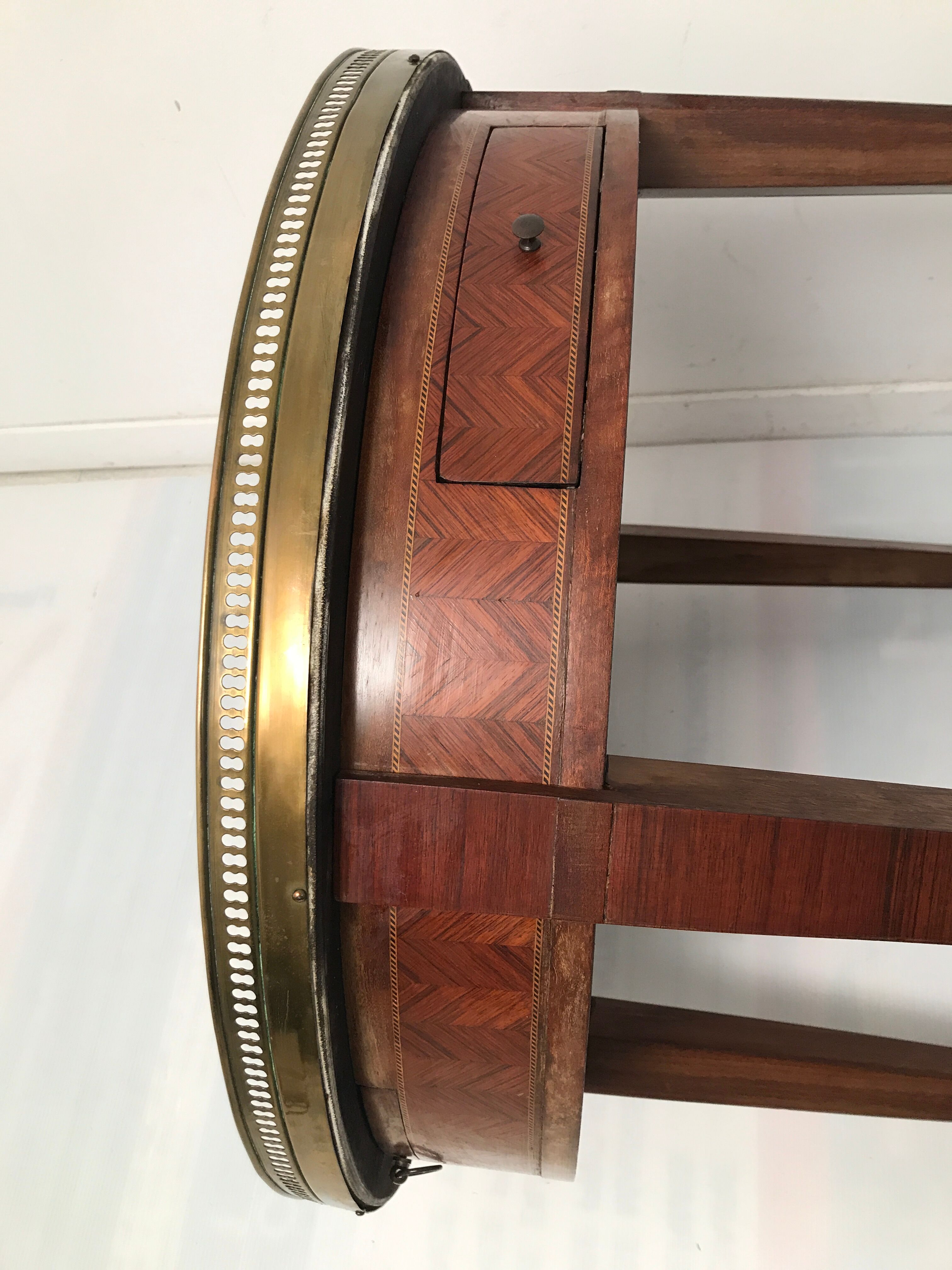 Table in wood, pink breo marble Louis XVI style