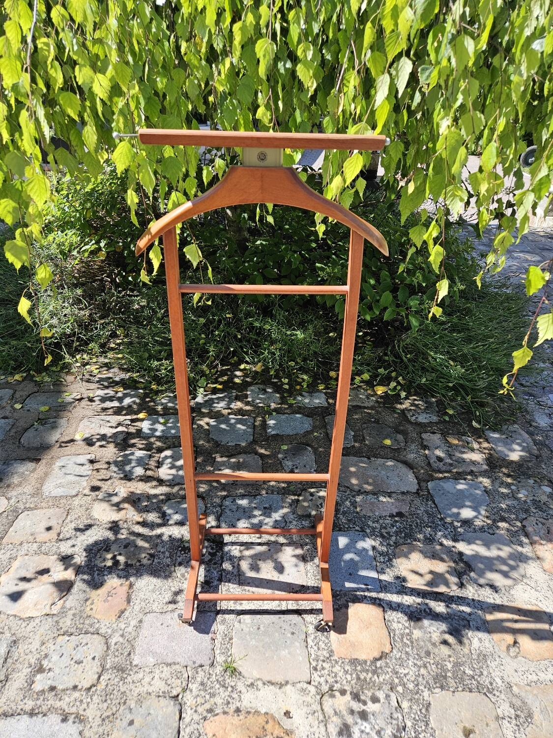 Fratelli Reguitti wooden valet