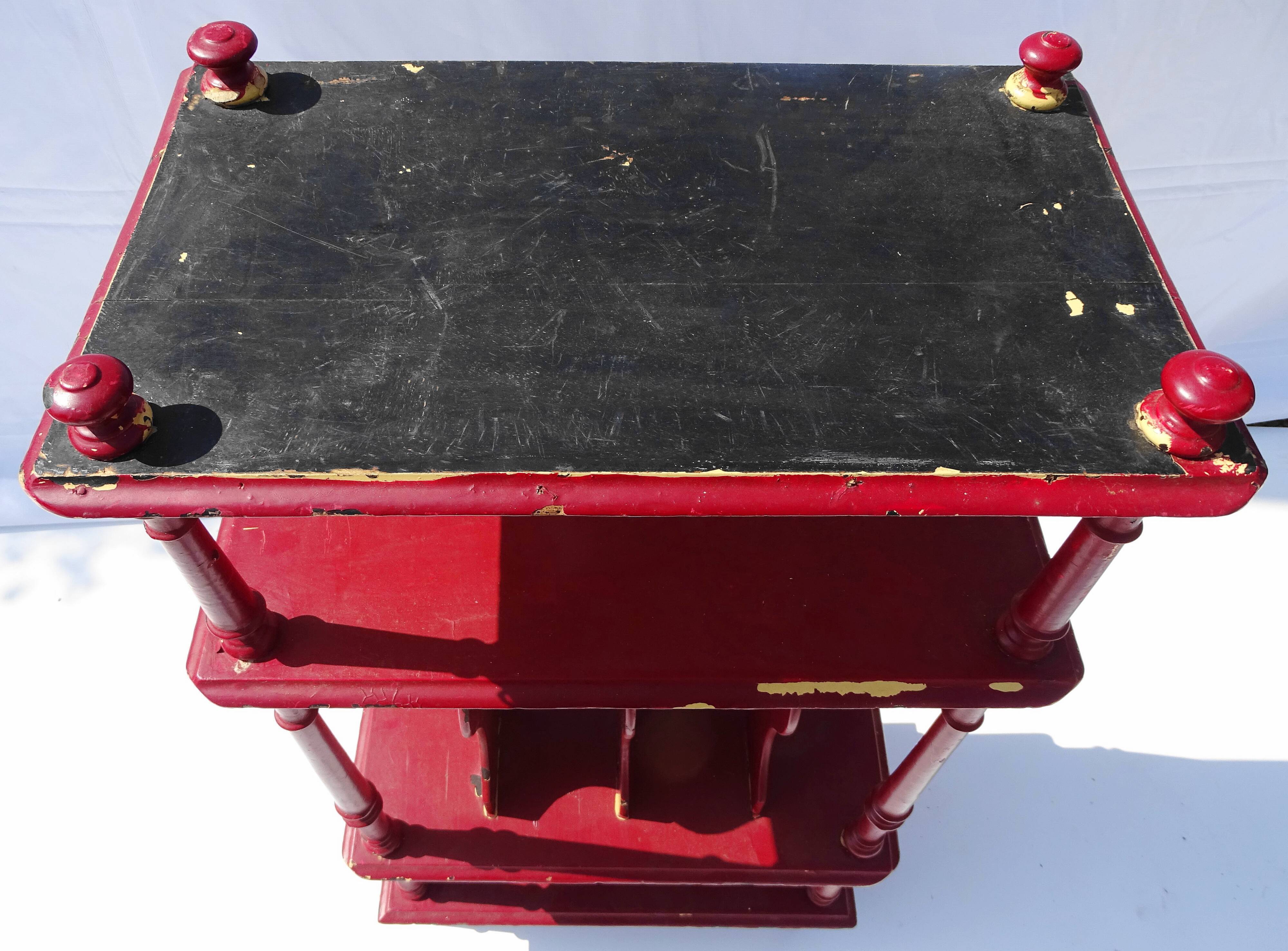 Shelf-record vinyl 33 turns