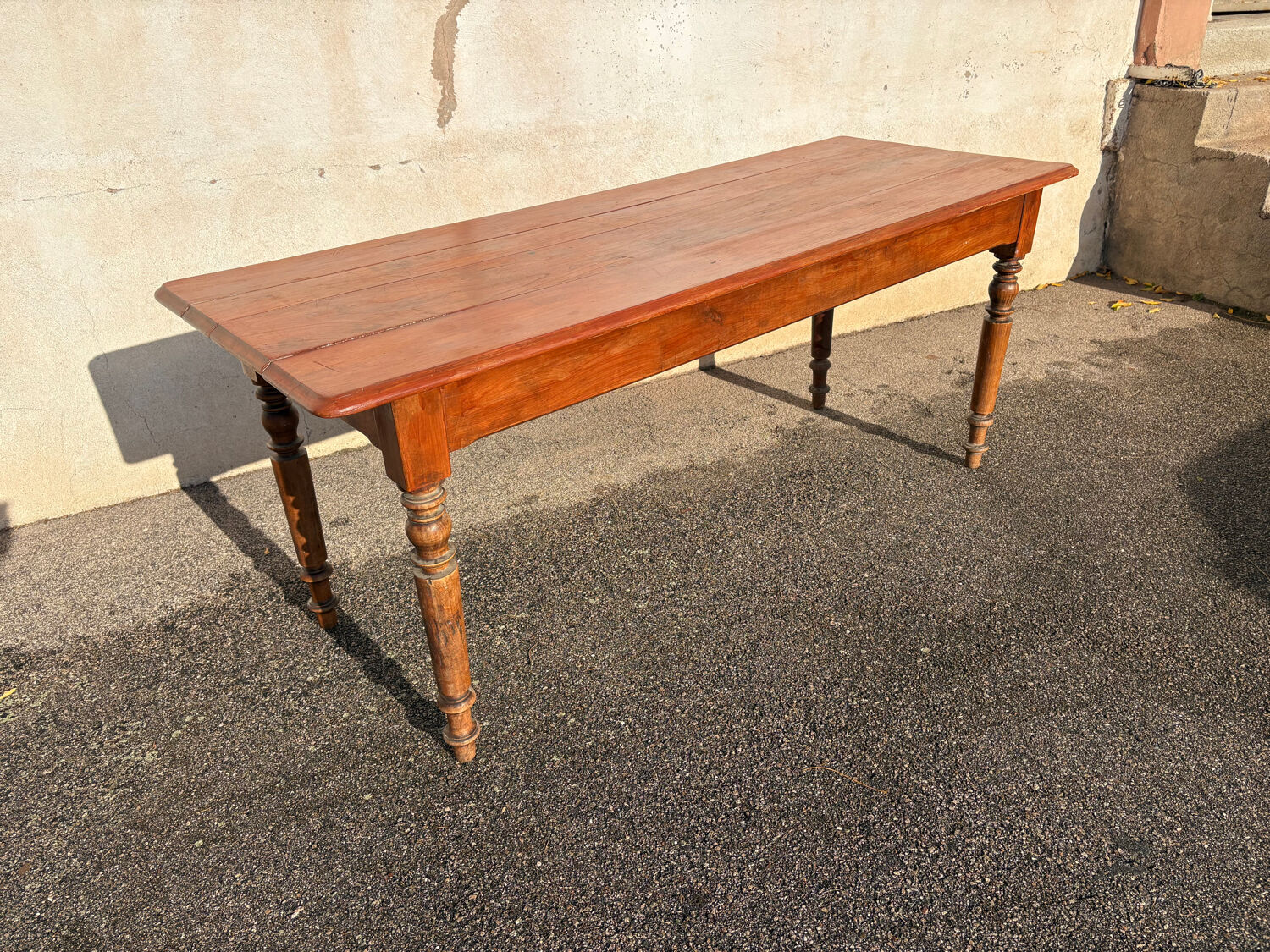 Table de bistrot en sapin