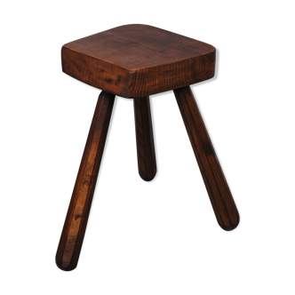 Wooden tripod tab 1950