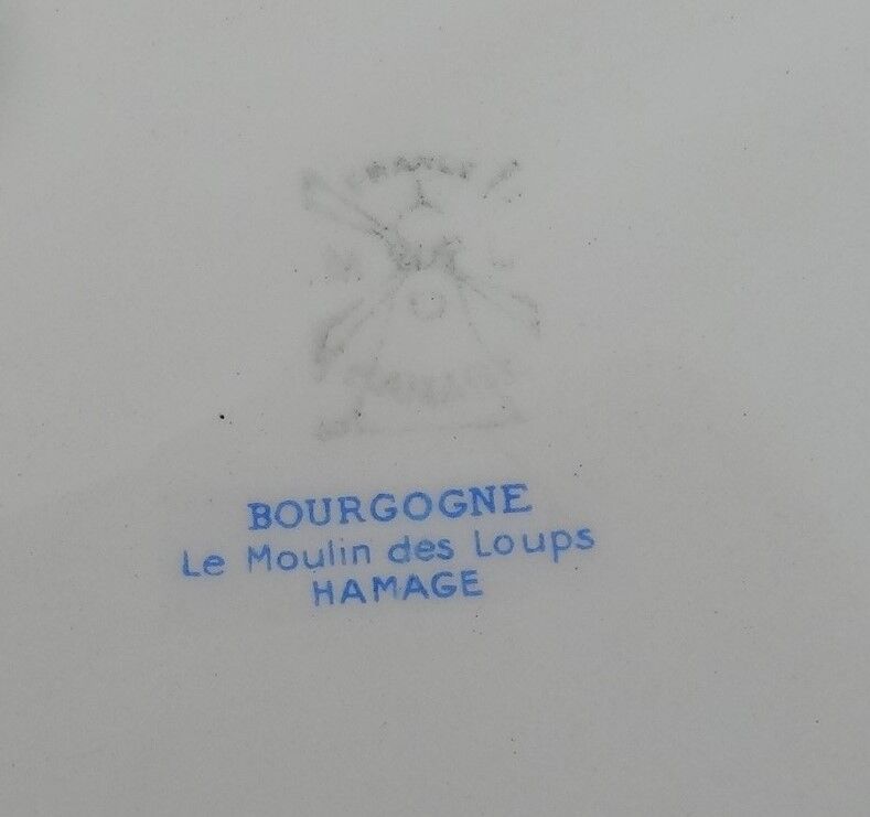 Oval porcelain dish Moulin des Loups Hamage decoration Burgundy