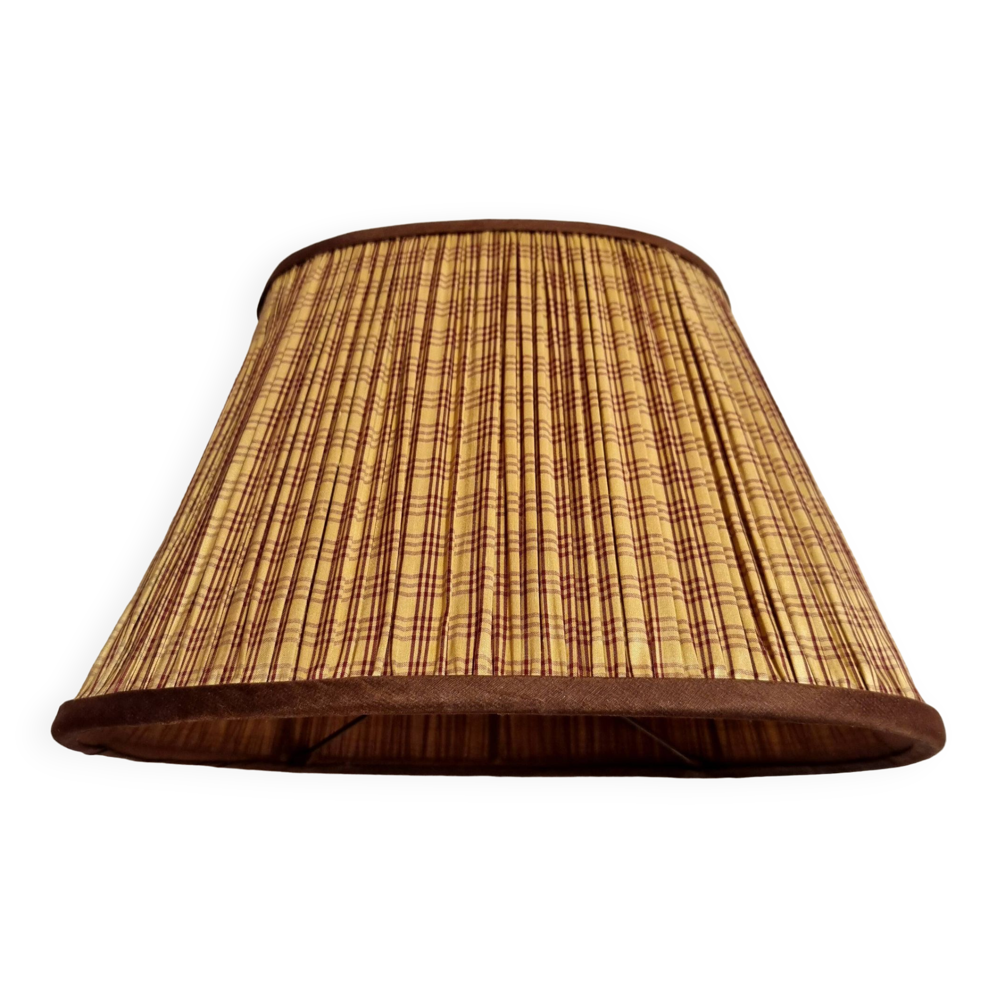 Pleated silk lampshade
