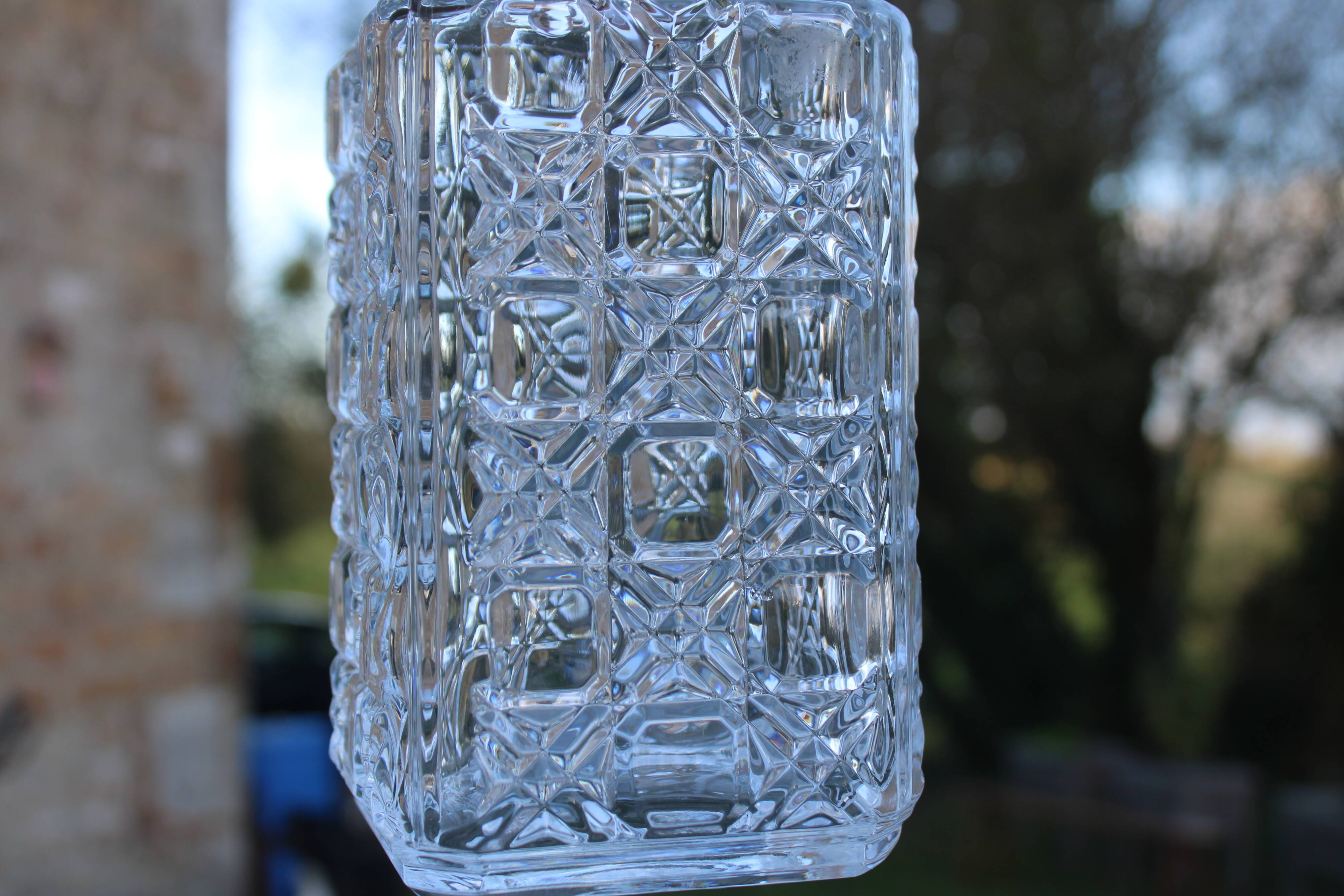 Carafe en Cristal d’Arques – Décanteur verre taillé géométrique
