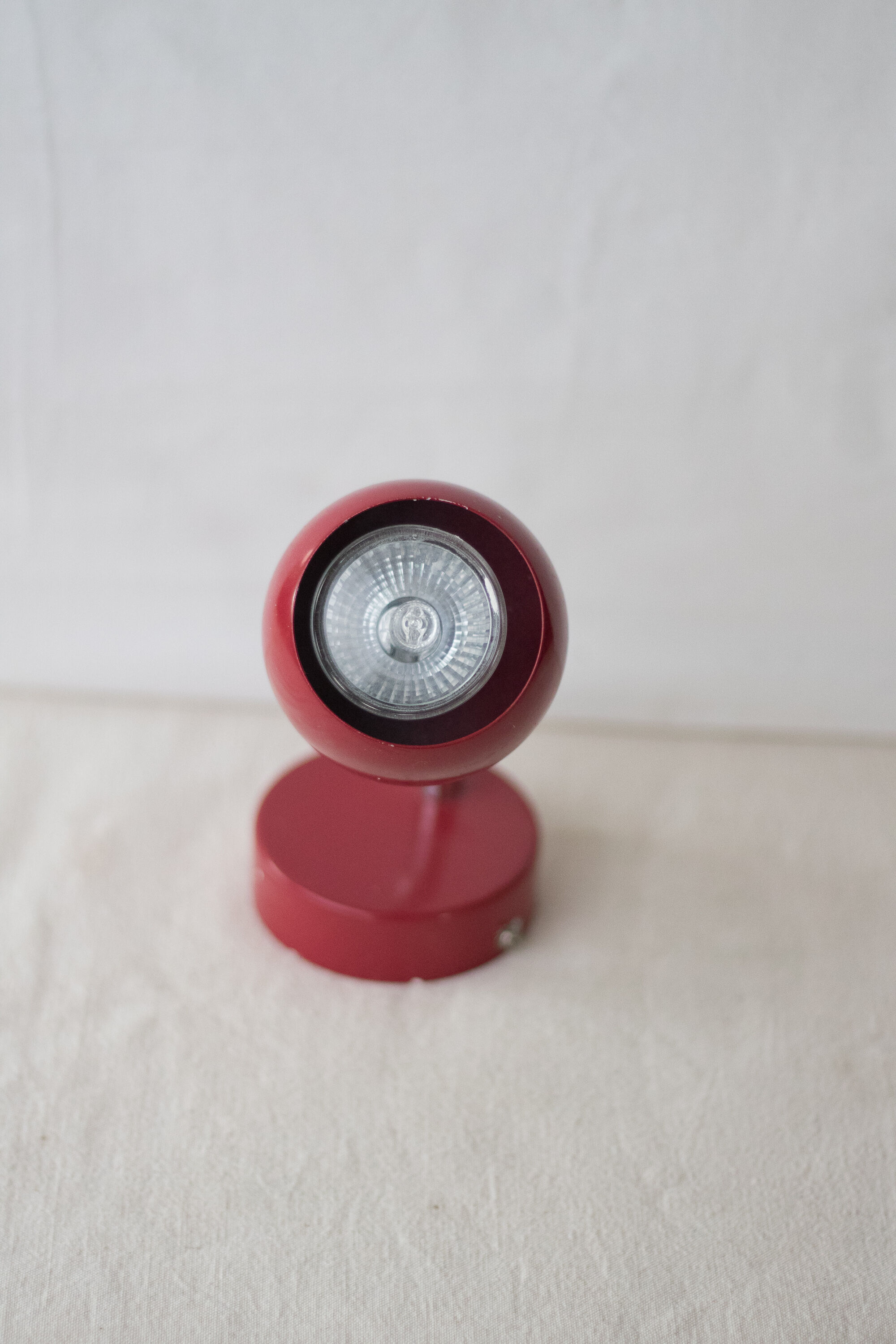 Small eyes ball period wall light space age