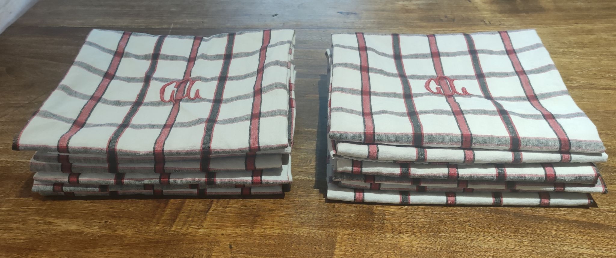 Ensemble de 12 serviettes de table vintage