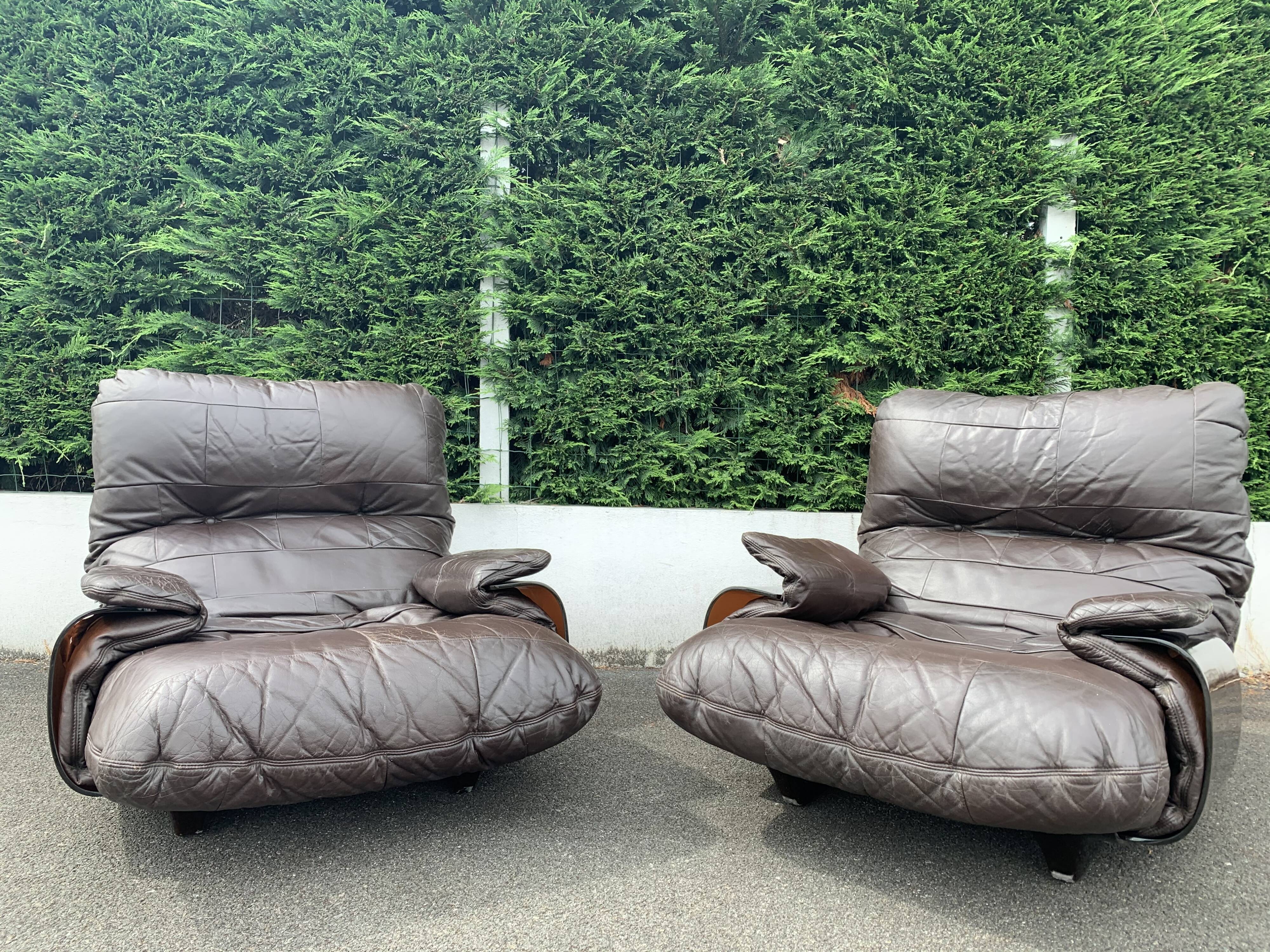 Pair of armchairs and ottoman leather Marsala by Michel Ducaroy for Ligne Roset 1970