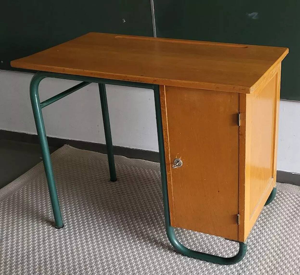 Bureau vintage