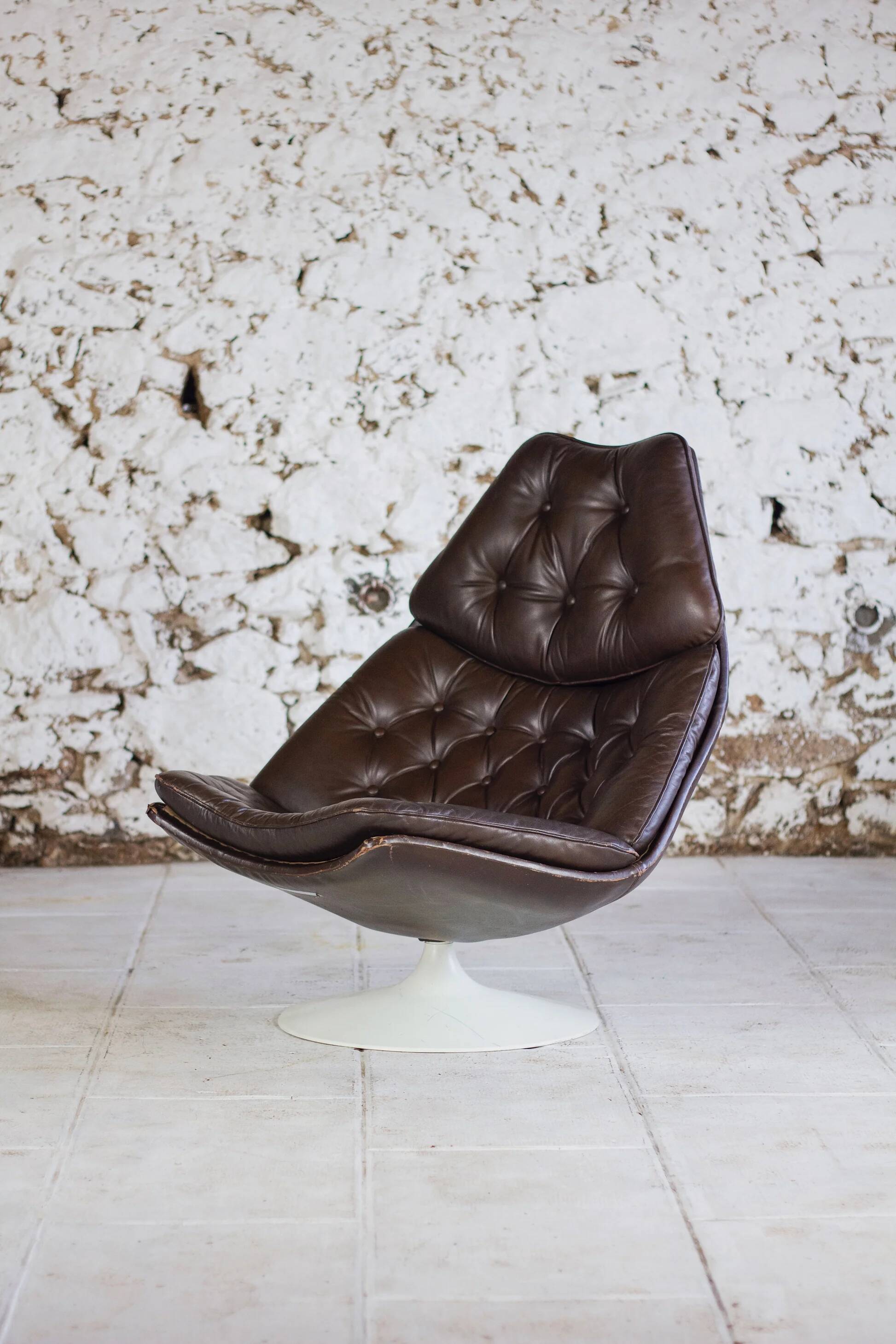 F588 armchair in leather by Geoffrey Harcourt for Artifort, 1960
