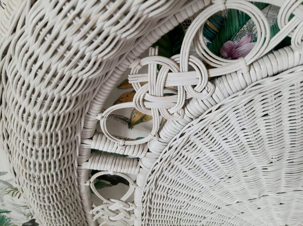 Tête de lit vintage en osier et rotin, meuble peacock ancien pour chambre à coucher